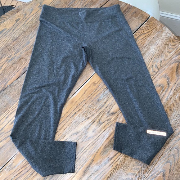 HOT CHILLYS poly spandex dk gray leggings/Nice con - Picture 1 of 4